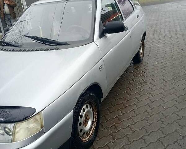 Серый ВАЗ 2110, объемом двигателя 1.5 л и пробегом 180 тыс. км за 1900 $, фото 6 на Automoto.ua