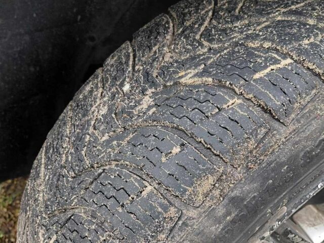 Серый ВАЗ 2110, объемом двигателя 1.5 л и пробегом 240 тыс. км за 1900 $, фото 4 на Automoto.ua