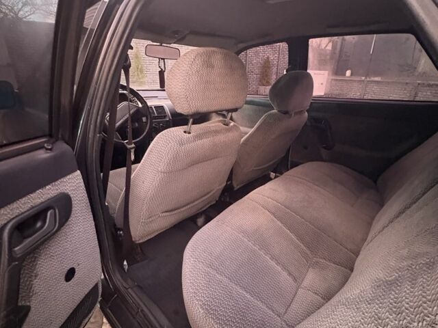 Сірий ВАЗ 2110, об'ємом двигуна 1.5 л та пробігом 220 тис. км за 2350 $, фото 6 на Automoto.ua