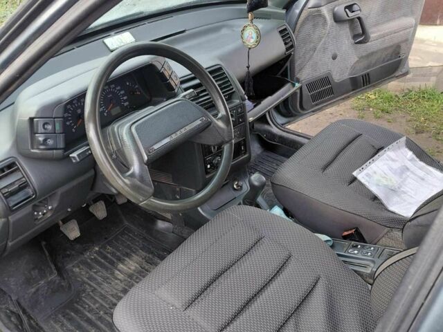 Серый ВАЗ 2110, объемом двигателя 1.5 л и пробегом 240 тыс. км за 1900 $, фото 1 на Automoto.ua