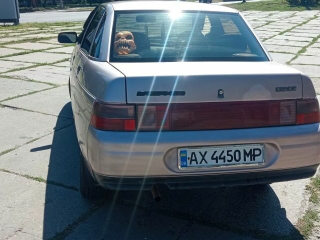 Серый ВАЗ 2110, объемом двигателя 1.6 л и пробегом 170 тыс. км за 1799 $, фото 1 на Automoto.ua