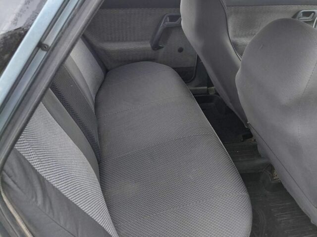 Серый ВАЗ 2110, объемом двигателя 1.5 л и пробегом 240 тыс. км за 1900 $, фото 5 на Automoto.ua