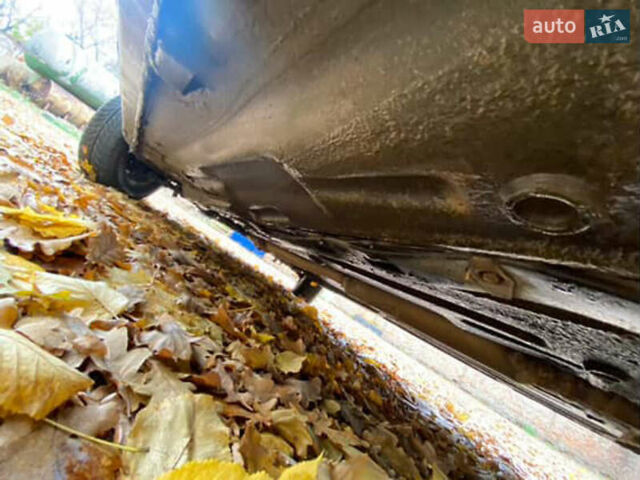 Серый ВАЗ 2110, объемом двигателя 1.46 л и пробегом 200 тыс. км за 999 $, фото 12 на Automoto.ua