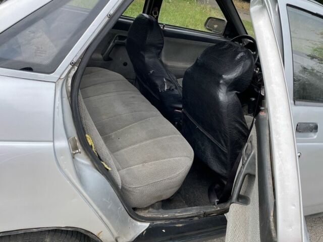 Сірий ВАЗ 2110, об'ємом двигуна 1.5 л та пробігом 300 тис. км за 650 $, фото 9 на Automoto.ua