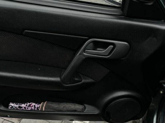 Серый ВАЗ 2110, объемом двигателя 1.5 л и пробегом 300 тыс. км за 1500 $, фото 4 на Automoto.ua