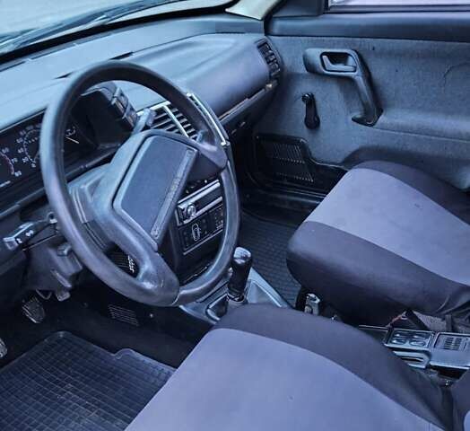 Сірий ВАЗ 2110, об'ємом двигуна 1.5 л та пробігом 180 тис. км за 1650 $, фото 4 на Automoto.ua