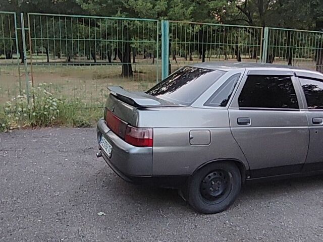Серый ВАЗ 2110, объемом двигателя 1.5 л и пробегом 228 тыс. км за 1441 $, фото 2 на Automoto.ua
