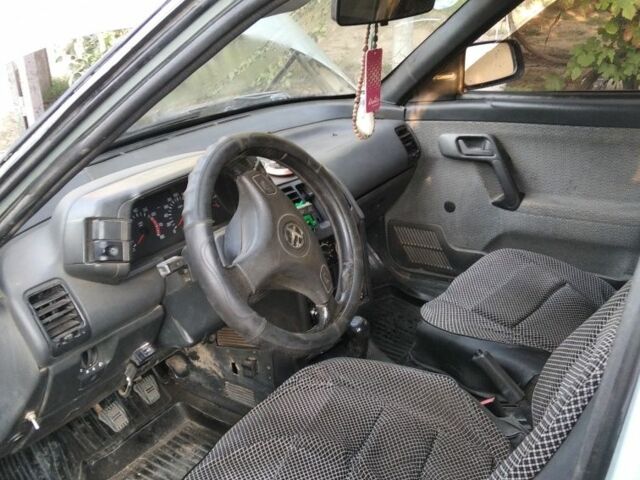 Серый ВАЗ 2110, объемом двигателя 1.5 л и пробегом 160 тыс. км за 1350 $, фото 1 на Automoto.ua