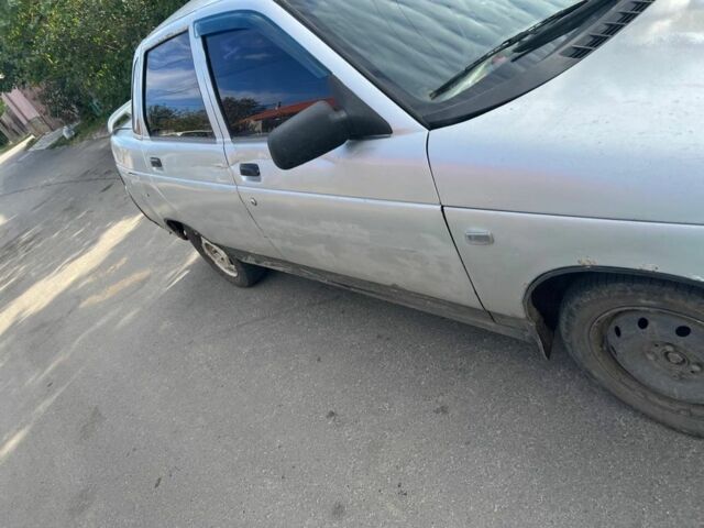 ВАЗ 2110 2001 в Николаеве на Automoto.ua Серый ВАЗ 2110, объемом двигателя 1.5 л и пробегом 150 тыс. км за 1300 $, фото 2 на Automoto.ua