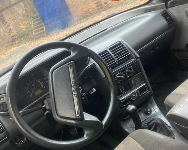 ВАЗ 2110 2001 в Умани на Automoto.ua Серый ВАЗ 2110, объемом двигателя 1.46 л и пробегом 200 тыс. км за 1100 $, фото 12 на Automoto.ua