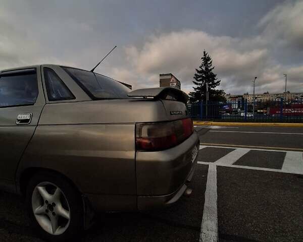 Серый ВАЗ 2110, объемом двигателя 1.5 л и пробегом 285 тыс. км за 2100 $, фото 18 на Automoto.ua