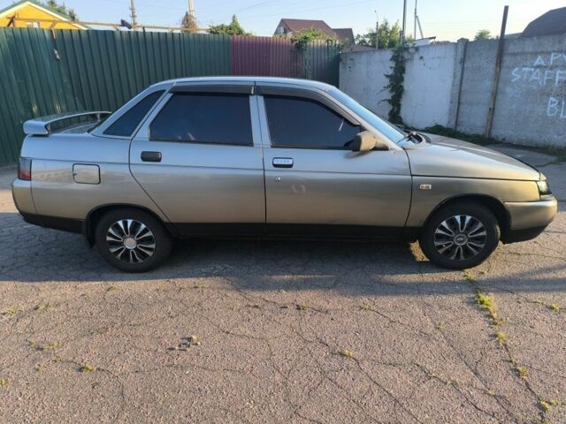Серый ВАЗ 2110, объемом двигателя 1.5 л и пробегом 84 тыс. км за 1900 $, фото 1 на Automoto.ua