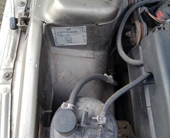 Сірий ВАЗ 2110, об'ємом двигуна 1.5 л та пробігом 260 тис. км за 1200 $, фото 8 на Automoto.ua