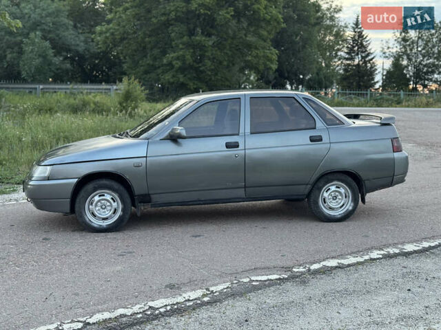 Серый ВАЗ 2110, объемом двигателя 1.5 л и пробегом 230 тыс. км за 1300 $, фото 8 на Automoto.ua