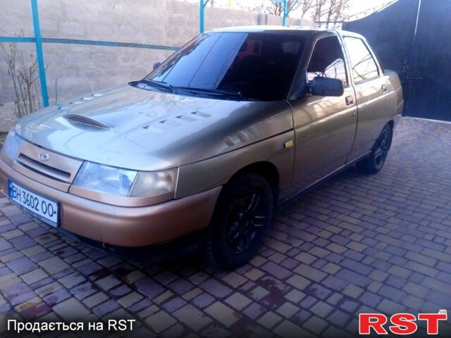 Серый ВАЗ 2110, объемом двигателя 1.5 л и пробегом 340 тыс. км за 1850 $, фото 8 на Automoto.ua