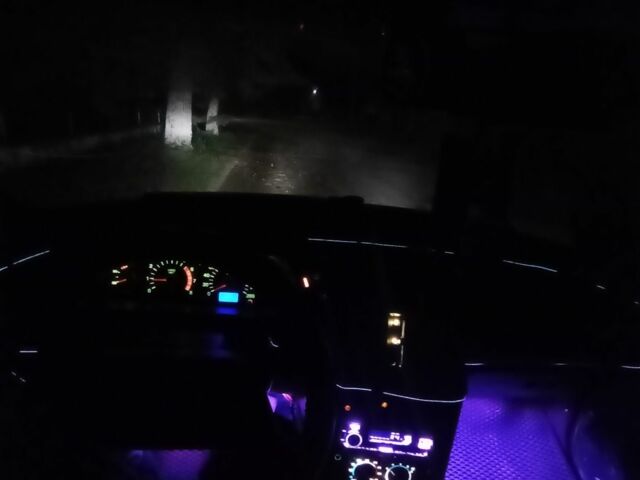 Сірий ВАЗ 2110, об'ємом двигуна 1.5 л та пробігом 345 тис. км за 2000 $, фото 9 на Automoto.ua