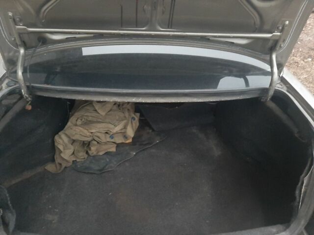 Серый ВАЗ 2110, объемом двигателя 1.5 л и пробегом 130 тыс. км за 1500 $, фото 3 на Automoto.ua