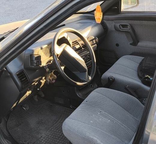 Сірий ВАЗ 2110, об'ємом двигуна 1.5 л та пробігом 260 тис. км за 1300 $, фото 4 на Automoto.ua