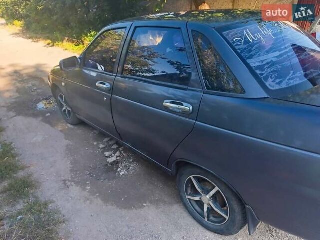 Серый ВАЗ 2110, объемом двигателя 1.6 л и пробегом 190 тыс. км за 1200 $, фото 6 на Automoto.ua