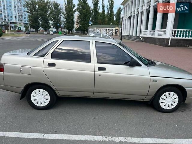 Серый ВАЗ 2110, объемом двигателя 1.5 л и пробегом 161 тыс. км за 2750 $, фото 1 на Automoto.ua