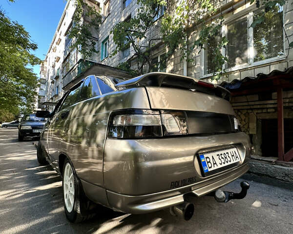 Серый ВАЗ 2110, объемом двигателя 1.6 л и пробегом 286 тыс. км за 3300 $, фото 14 на Automoto.ua