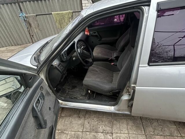 Серый ВАЗ 2110, объемом двигателя 1.5 л и пробегом 1 тыс. км за 1600 $, фото 4 на Automoto.ua