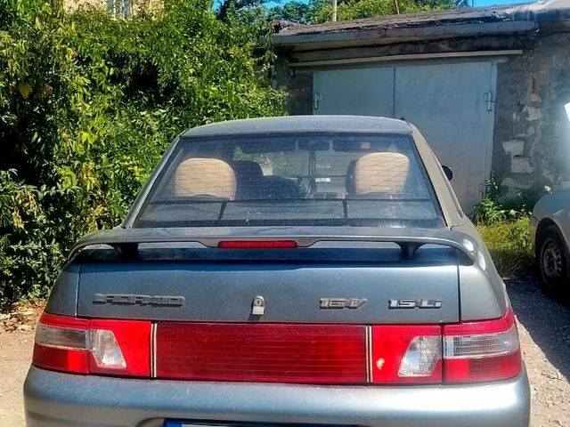 Серый ВАЗ 2110, объемом двигателя 1.5 л и пробегом 150 тыс. км за 1185 $, фото 2 на Automoto.ua