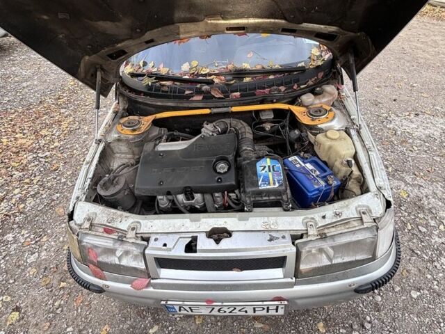 Сірий ВАЗ 2110, об'ємом двигуна 1.5 л та пробігом 220 тис. км за 1200 $, фото 5 на Automoto.ua