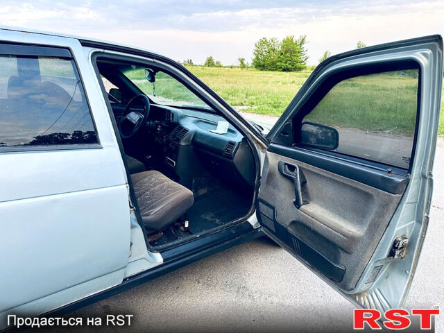 Сірий ВАЗ 2110, об'ємом двигуна 1.5 л та пробігом 200 тис. км за 1100 $, фото 10 на Automoto.ua
