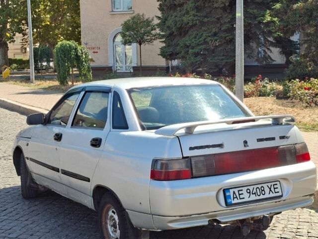 Серый ВАЗ 2110, объемом двигателя 1.5 л и пробегом 300 тыс. км за 1400 $, фото 4 на Automoto.ua