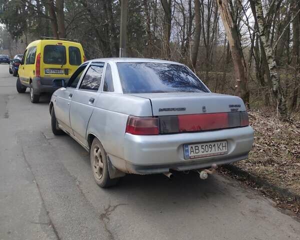 Серый ВАЗ 2110, объемом двигателя 1.5 л и пробегом 375 тыс. км за 1550 $, фото 4 на Automoto.ua