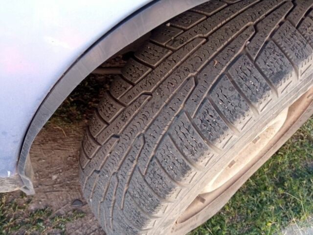 Серый ВАЗ 2110, объемом двигателя 1.6 л и пробегом 235 тыс. км за 750 $, фото 2 на Automoto.ua