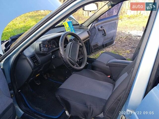 Серый ВАЗ 2110, объемом двигателя 1.5 л и пробегом 340 тыс. км за 2000 $, фото 26 на Automoto.ua