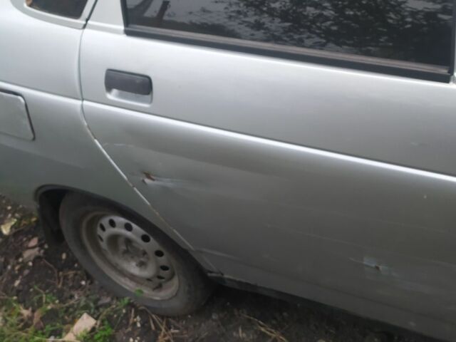 ВАЗ 2110 2002 в Кропивницком (Кировограде) на Automoto.ua Серый ВАЗ 2110, объемом двигателя 1.5 л и пробегом 1 тыс. км за 594 $, фото 6 на Automoto.ua