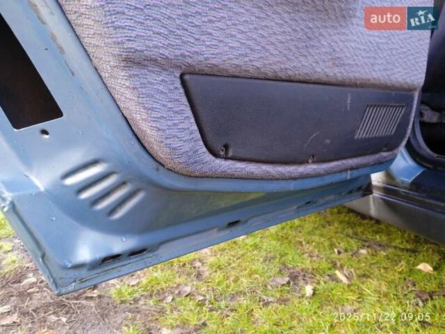 Серый ВАЗ 2110, объемом двигателя 1.5 л и пробегом 340 тыс. км за 2000 $, фото 24 на Automoto.ua