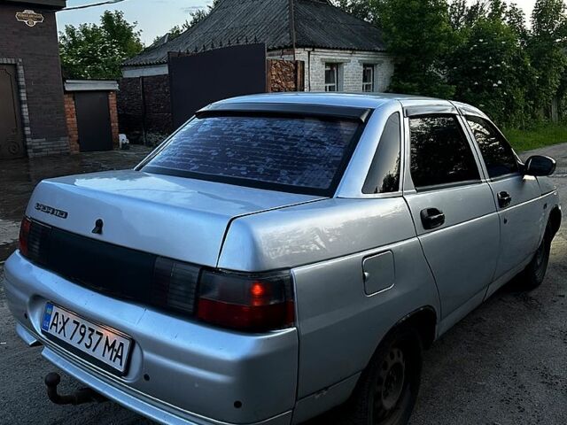 Серый ВАЗ 2110, объемом двигателя 1.5 л и пробегом 200 тыс. км за 950 $, фото 1 на Automoto.ua