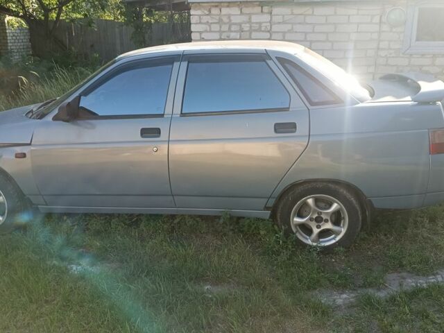 Серый ВАЗ 2110, объемом двигателя 1.5 л и пробегом 310 тыс. км за 1200 $, фото 3 на Automoto.ua