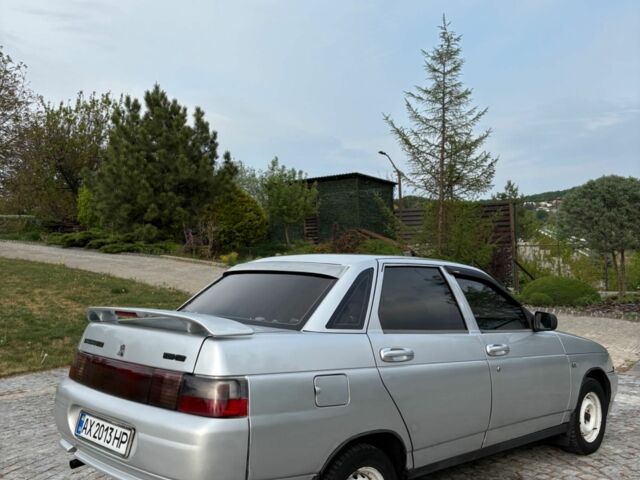 Сірий ВАЗ 2110, об'ємом двигуна 1.5 л та пробігом 263 тис. км за 1999 $, фото 3 на Automoto.ua