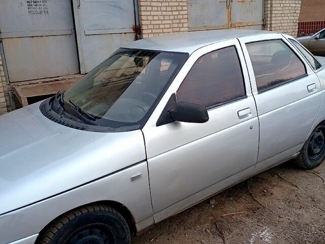 Серый ВАЗ 2110, объемом двигателя 1.5 л и пробегом 300 тыс. км за 1500 $, фото 2 на Automoto.ua