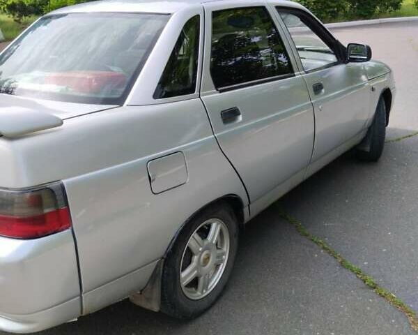 ВАЗ 2110 2002 в Одессе на Automoto.ua Серый ВАЗ 2110, объемом двигателя 1.5 л и пробегом 182 тыс. км за 2200 $, фото 4 на Automoto.ua