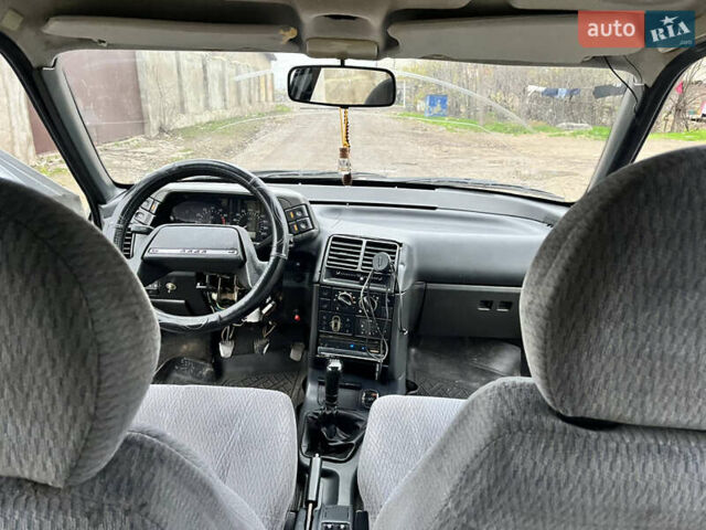 Серый ВАЗ 2110, объемом двигателя 1.6 л и пробегом 270 тыс. км за 1000 $, фото 3 на Automoto.ua