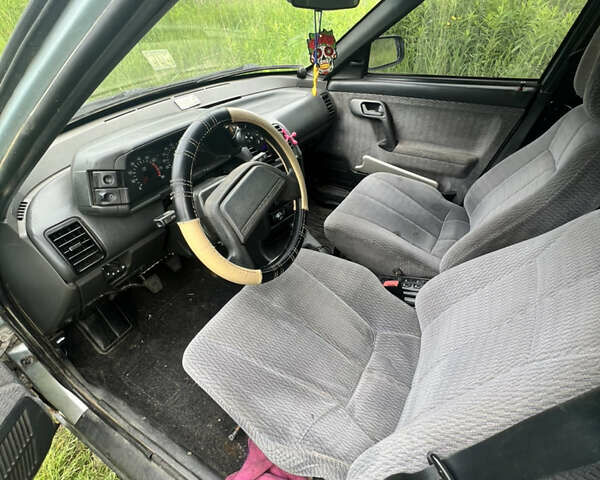 Серый ВАЗ 2110, объемом двигателя 1.5 л и пробегом 309 тыс. км за 899 $, фото 6 на Automoto.ua
