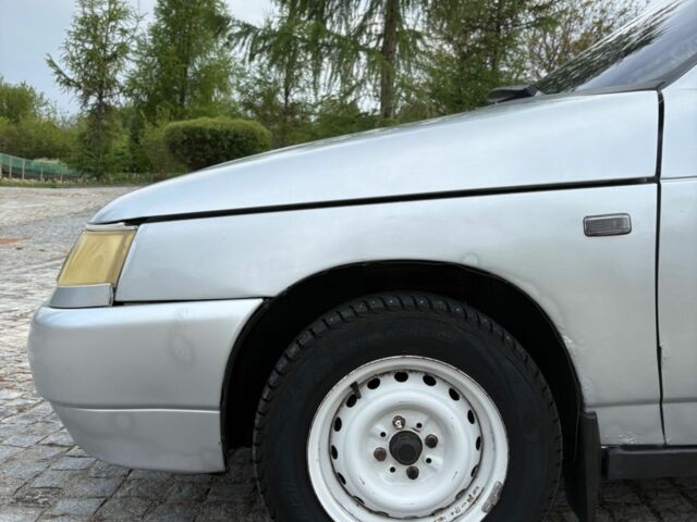 Сірий ВАЗ 2110, об'ємом двигуна 1.5 л та пробігом 263 тис. км за 1999 $, фото 7 на Automoto.ua
