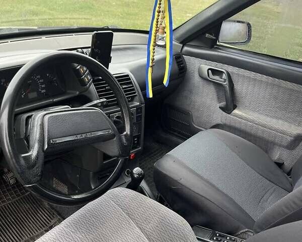 Серый ВАЗ 2110, объемом двигателя 1.5 л и пробегом 206 тыс. км за 1350 $, фото 7 на Automoto.ua