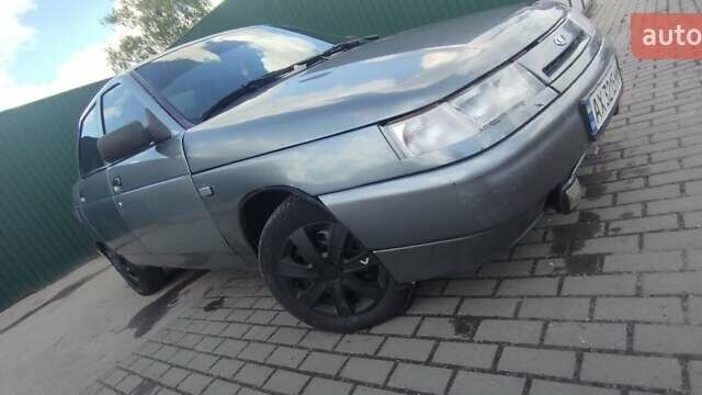 Серый ВАЗ 2110, объемом двигателя 1.6 л и пробегом 120 тыс. км за 1400 $, фото 2 на Automoto.ua