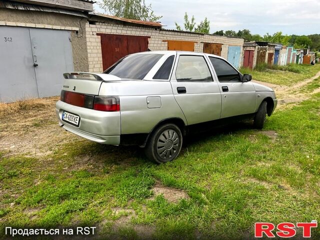 Серый ВАЗ 2110, объемом двигателя 1.5 л и пробегом 200 тыс. км за 1500 $, фото 2 на Automoto.ua