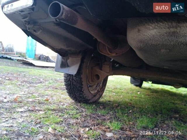 Серый ВАЗ 2110, объемом двигателя 1.5 л и пробегом 340 тыс. км за 2000 $, фото 12 на Automoto.ua