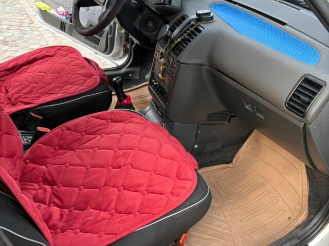 Сірий ВАЗ 2110, об'ємом двигуна 1.5 л та пробігом 263 тис. км за 1999 $, фото 15 на Automoto.ua