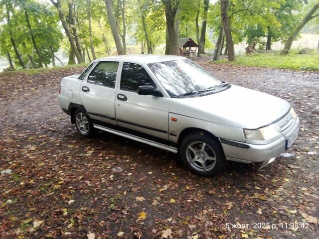 Серый ВАЗ 2110, объемом двигателя 1.5 л и пробегом 1 тыс. км за 1150 $, фото 5 на Automoto.ua