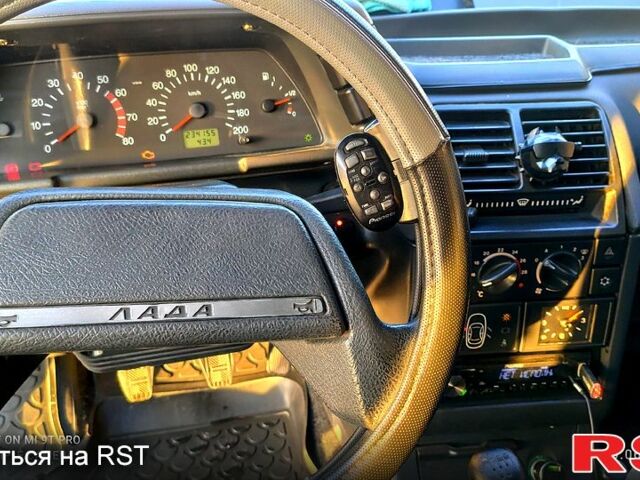 Серый ВАЗ 2110, объемом двигателя 1.5 л и пробегом 233 тыс. км за 1900 $, фото 8 на Automoto.ua